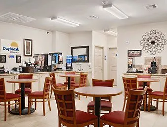 Palace Inn And Suites Baytown 