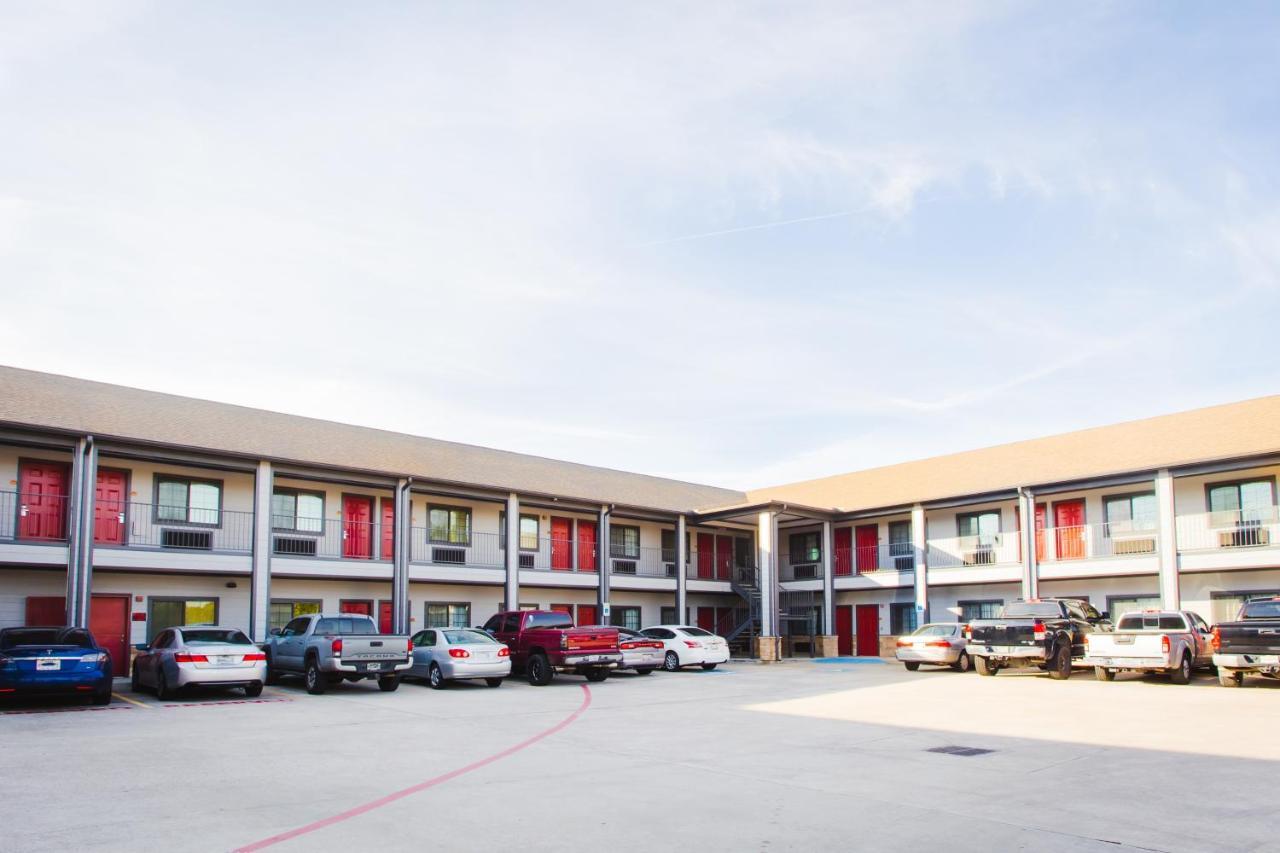 Motel Palace And
